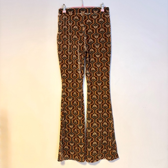 Urban Outfitters Retro Velour Ribbed High Waist Flare Pants Brown Floral Size XS - Picture 2 of 3